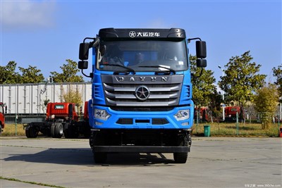 Chargement de camion à benne basculante Fengshang 8 × 4 50 tonnes