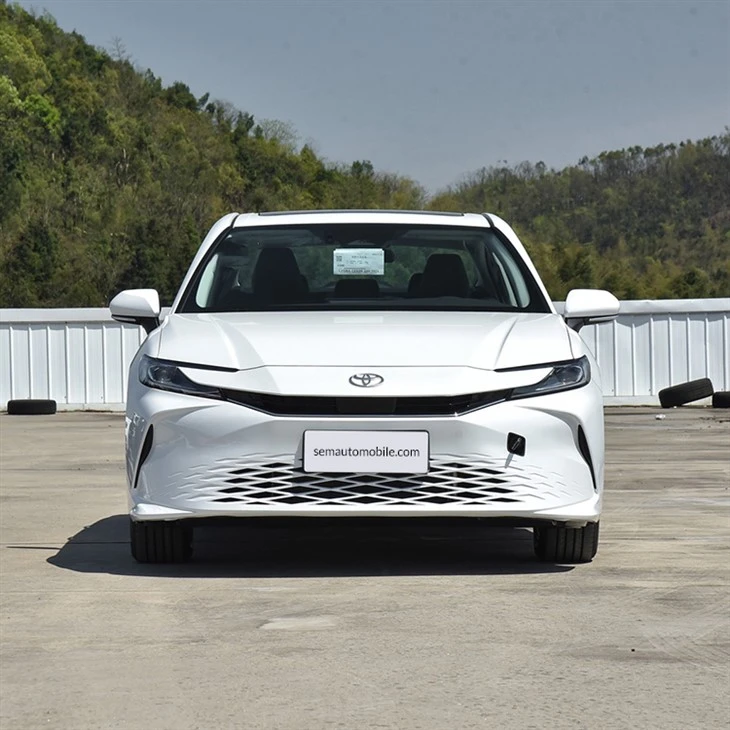 GAC Toyota Camry 2024 2.0 Hybrid Sedan