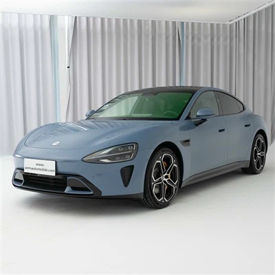 Berline Xiaomi SU7 RWD