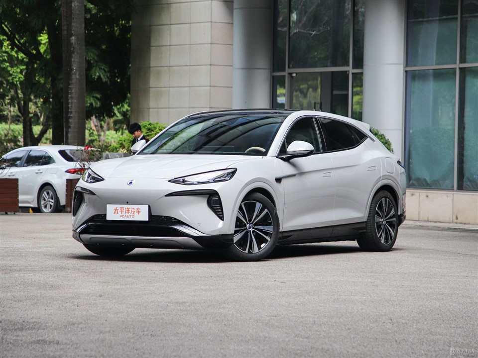 BYD Denza N7 VUS électrique