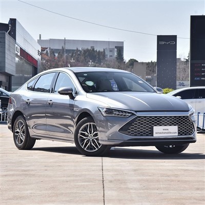Berline BYD QIN Plus DM-i 2024